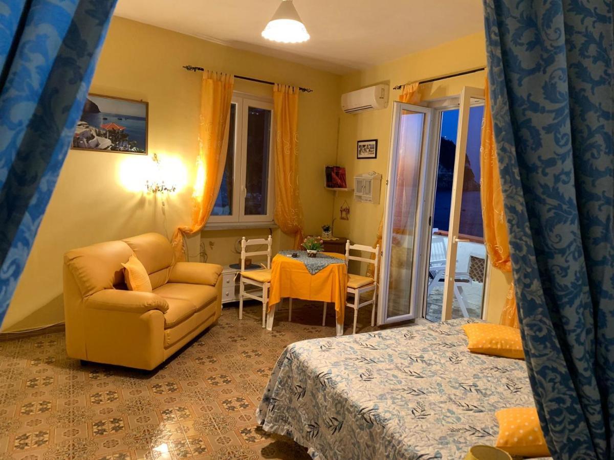 Appartamenti Tina In Villa Restituta Forio  Exterior photo