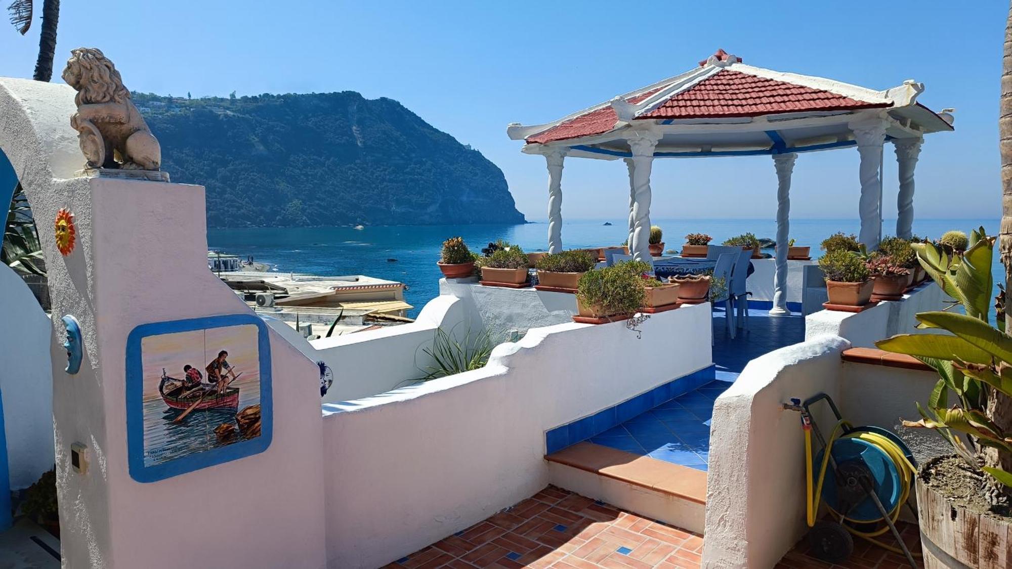 Appartamenti Tina In Villa Restituta Forio  Exterior photo